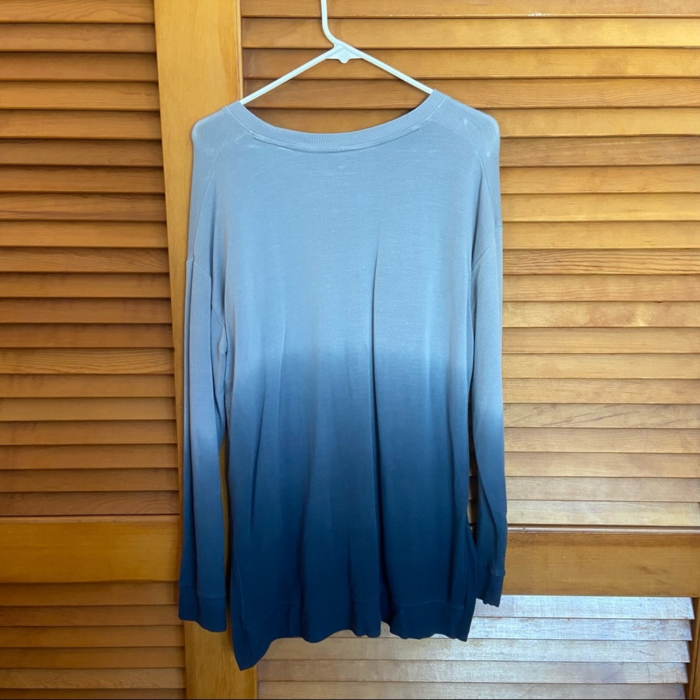 American Eagle Soft and Sexy Long sleeve Size Medium